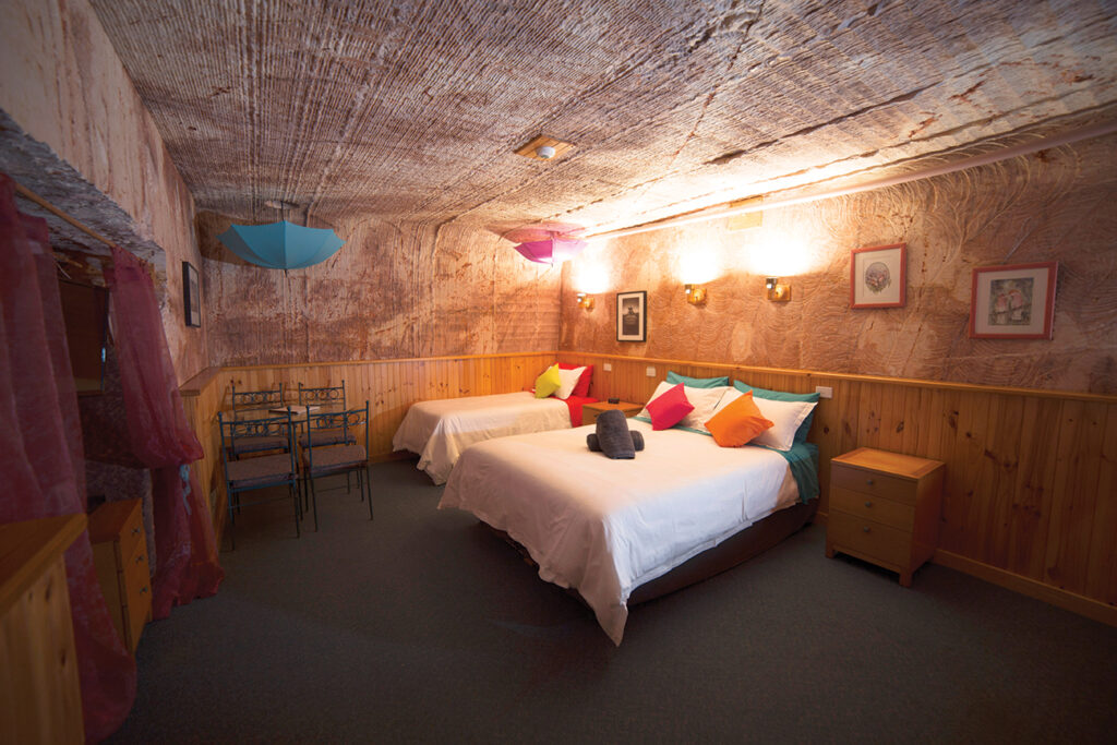 DISCOVER COOBER PEDY Big Winch 360 Cinematic Experience